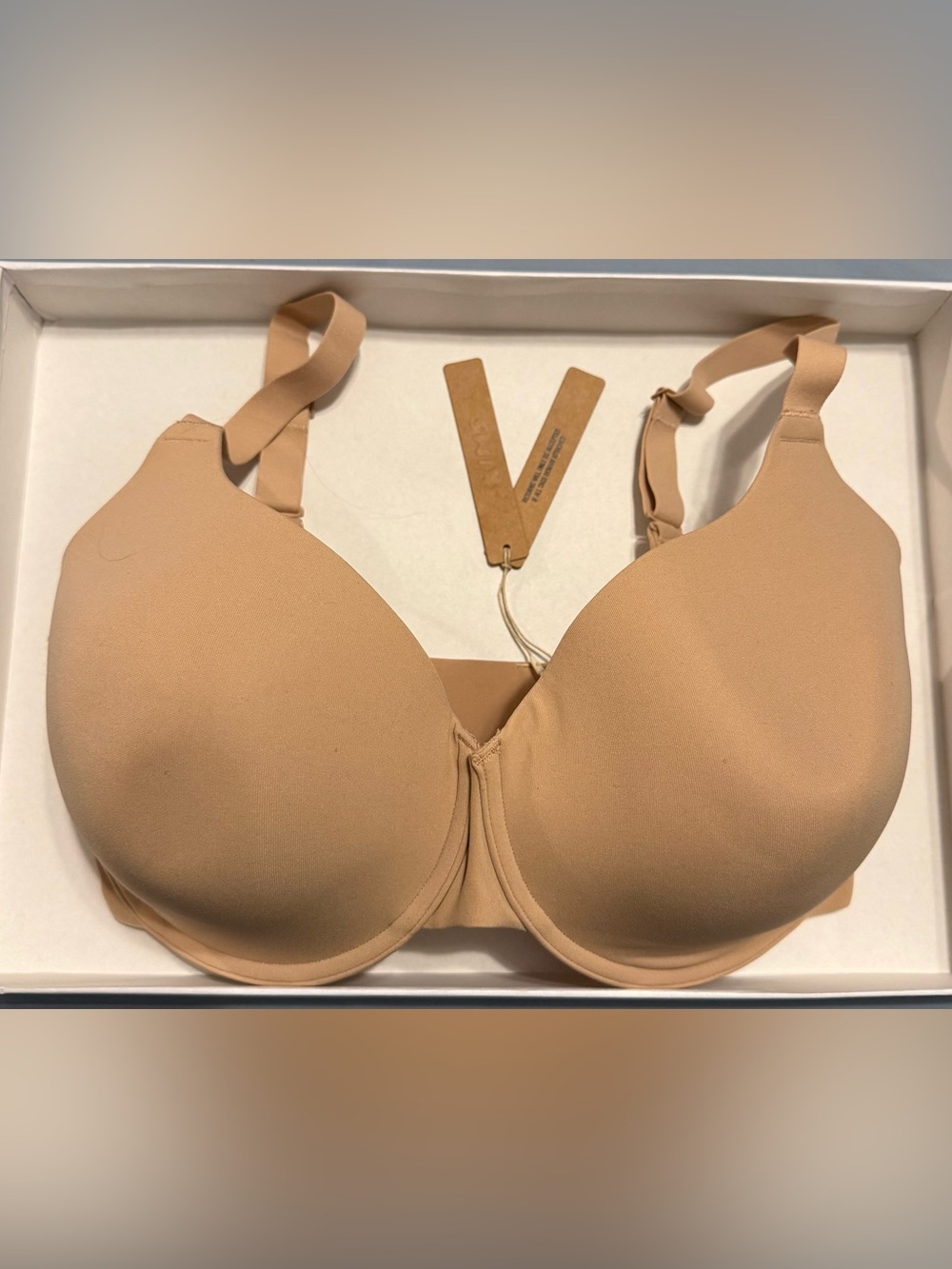 SKIMS fits everybody T-Shirt Bra in Clay